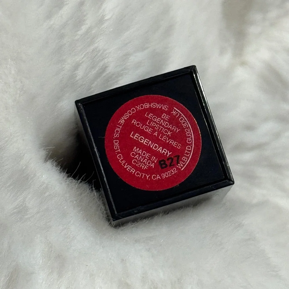 Smashbox Be Legendary Mini Lipstick Legendary True Red Creamy Matte Finish‎ B27